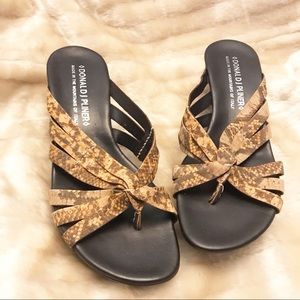 DONALD PLINER Leopard Sandals  Wedges 8